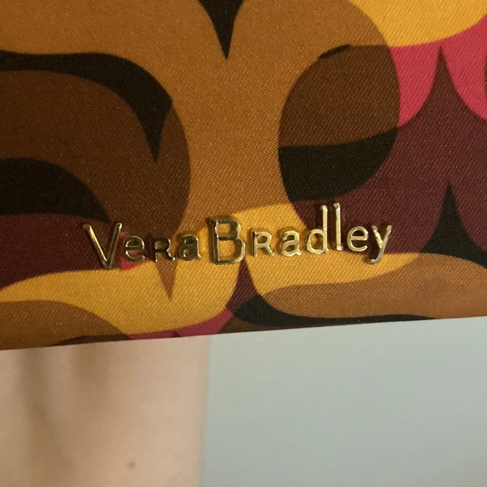Vera Bradley wallet like new!! - Picture 5 of 5